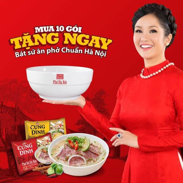 Hong Nhung pho cung dinh