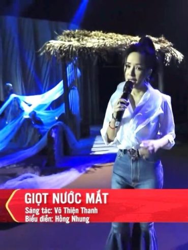 Hong Nhung giot nuoc mat Diem tua Viet Nam