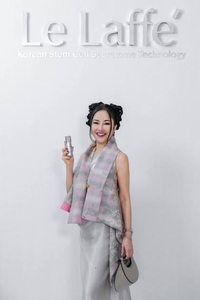 Hong Nhung Le lafee