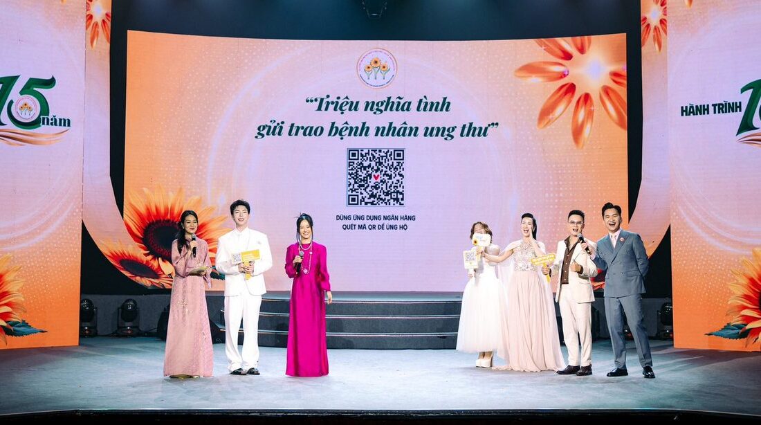 Hong Nhung Ngay mai tuoi sang