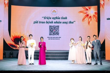 Hong Nhung Ngay mai tuoi sang