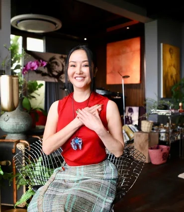 Hong Nhung dau gia vay